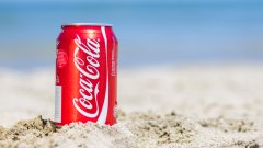 超越2,000个可口可乐机器现在承受澳大利亚和新西